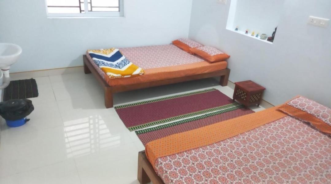 Funk Monk Villa Hostel Pondicherry Auroville Bagian luar foto